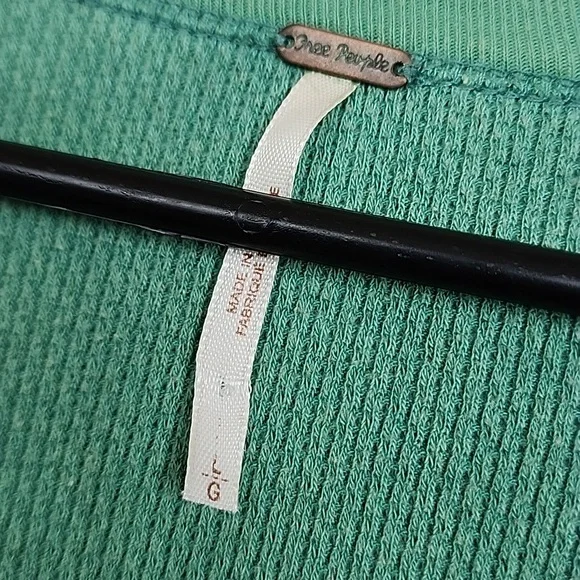 Free People Boho Crochet Cuff Thermal - Picture 4 of 6